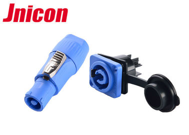 A tomada e o soquete do plástico 20A IP65 fáceis montam a resistência de corrosão do elevado desempenho